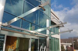 Biatorbágy üvegtető